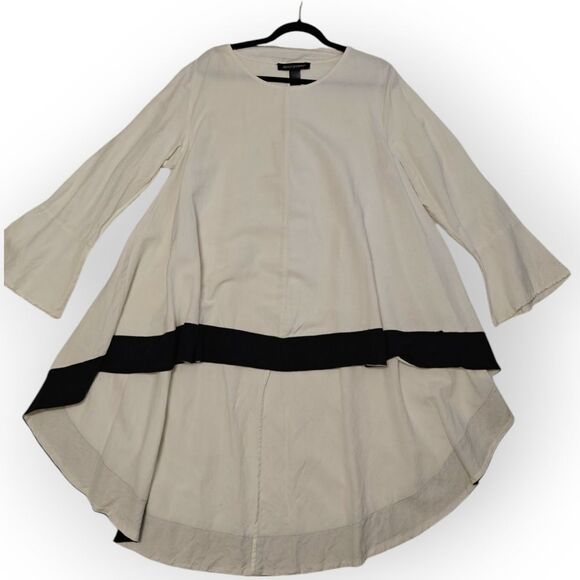 Ashley Stewart Linen Rayon White Cream and Black Hi Low Tunic Sz 14 - Picture 2 of 8